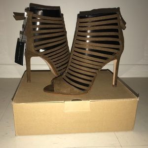 BROWN ZARA HEELS